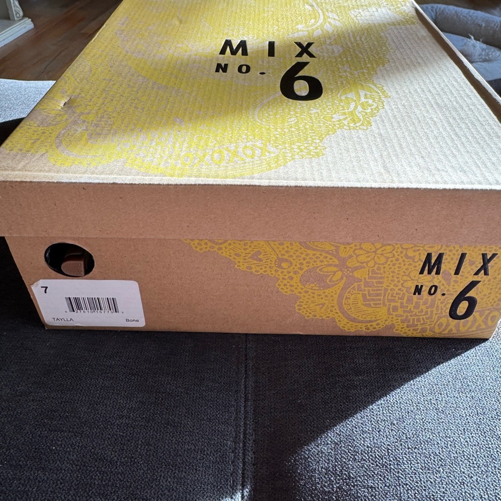 Mix No. 6 high heels